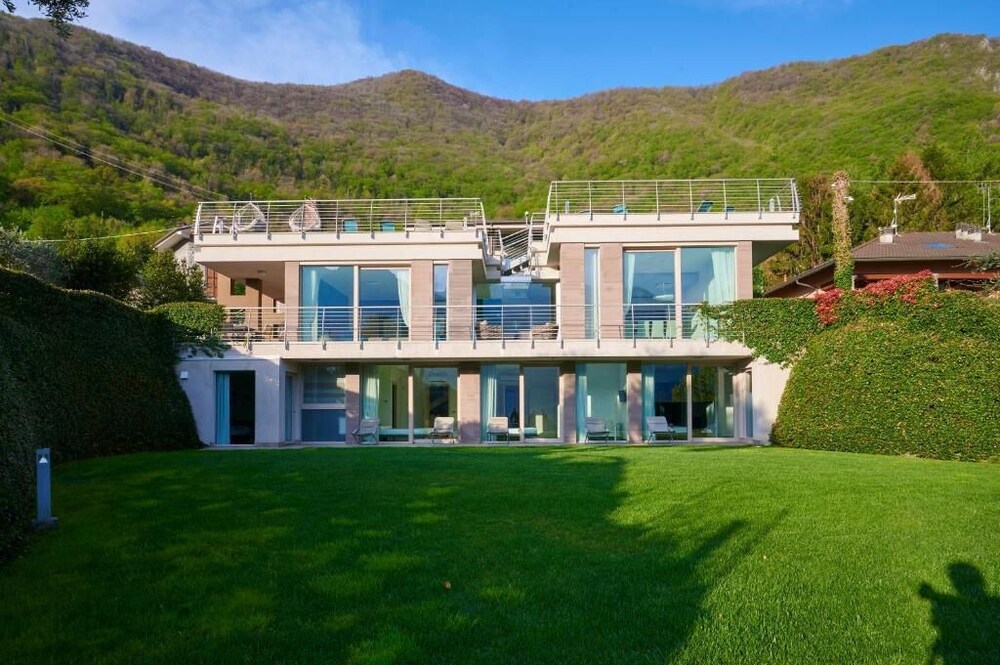 Villa Costanza