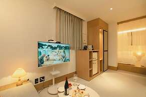 HOTEL DAUN GURI