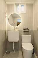 HOTEL DAUN GURI