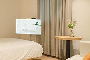 HOTEL DAUN GURI