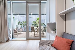 Luxury Waterfront Studio Balcony&Parking