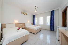 Gokcen Hotel & Aparments