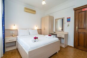 Gokcen Hotel & Aparments