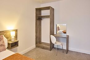 Host Stay Promenade Suite