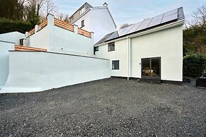 Host Stay Morley Cottage