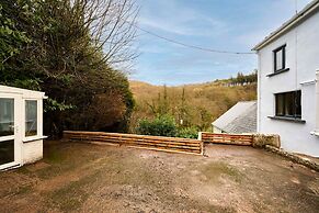 Host Stay Morley Cottage