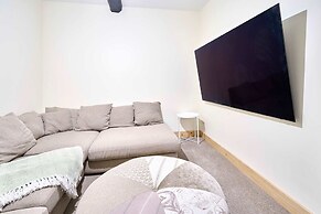 Host Stay Morley Cottage