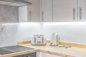 Host Stay Elmville