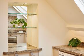 Host Stay Osbourne Apartment