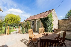 Host Stay Corner House