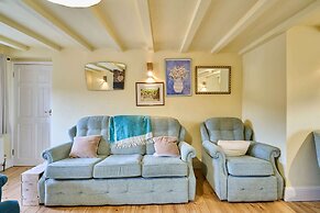 Host Stay Morley House