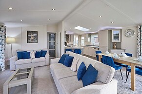 Host Stay Oakmont Lodge 4