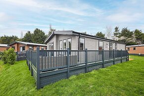 Host Stay Sandy Lane Lodge