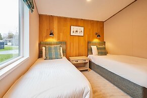 Host Stay Sandy Lane Lodge