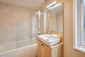 Host Stay Sandy Lane Lodge