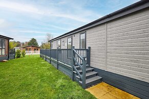 Host Stay Sandy Lane Lodge