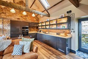 Host Stay Kingbridge Forge