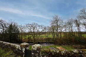 Host Stay Kingbridge Forge