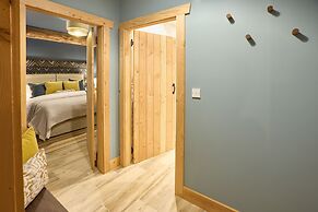 Host Stay Cabin on the Loch