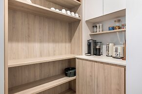3BR Coastal Apartment - Augusta 203