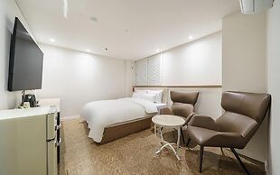 Dongtan Hotel Yein