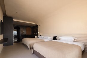 Sanjian Twilight Diary Seaview Hotel