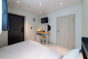 BigBoxStay Myeongdong