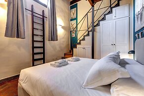 Agnese Apartment by Mamo Florence