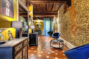Agnese Apartment by Mamo Florence