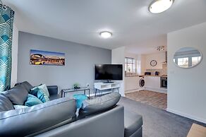 Watch Tower Apartment by Week2Week