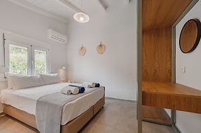 Anatolika beach cottage