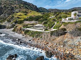 Anatolika beach cottage