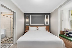 Hotel Avonleigh