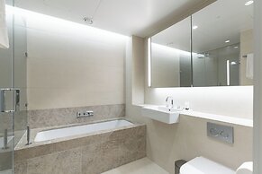 Urban Chic - Aird House