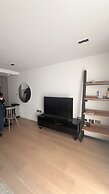 Urban Chic - Aird House