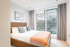Urban Chic - Aird House