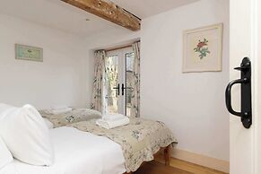 The Dairy - Spacious 3 bed Barn in Sidlesham