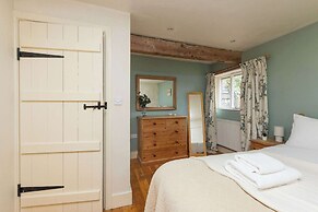 The Dairy - Spacious 3 bed Barn in Sidlesham