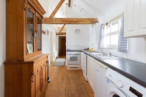 Rural Cottage Accommodation for 14