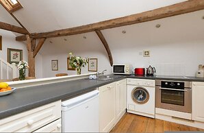 Rural Cottage Accommodation for 14