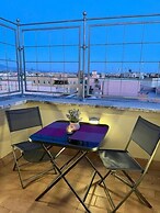 Cozy Penthouse with Terrace