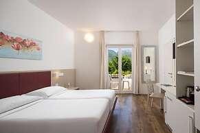 Hotel Villa Claudia - Active and Relax