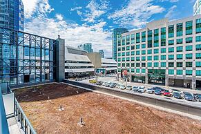 Maple Suites - Downtown Toronto