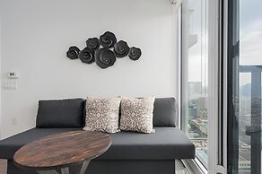 Maple Suites - Downtown Toronto