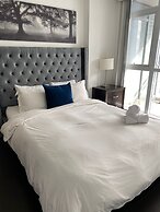 Maple Suites - Downtown Toronto