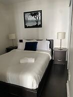 Maple Suites - Downtown Toronto