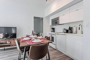 Maple Suites - Downtown Toronto
