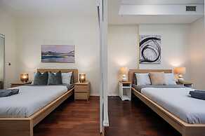 Maple Suites - Downtown Toronto
