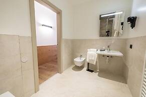 VILLAGGIO HOTEL AQUILA