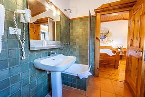 VILLAGGIO HOTEL AQUILA